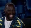 ... Pour partir s'installer à l'étranger...

Omar Sy sur le plateau de l'émission "Jimmy Kimmel Live" pour la promotion de la deuxième saison de la série "Arsène Lupin" (Netflix). Los Angeles. Le 15 juin 2021.