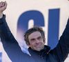 Le skipper avait alors expliqué avoir trouvé ce diagnostic injuste en raison de son âge, de sa condition physique et de son mode de vie sain.

Le skipper de Macif Charlie Dalin remporte la dixième édition du tour du monde en solitaire Vendée Globe en pulvérisant le record de l’épreuve en 64 jours, 19 heures 22 minutes et 49 secondes aux Sables-d'Olonne, en France, le 14 janvier 2025.

© Alexis Courcoux/Psnewz/Bestimage
