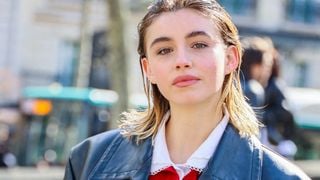 Ni en France ni en Italie : pourquoi Vittoria de Savoie, fille de Clotilde Courau, a choisi de poser ses valises dans la ville la plus chère d’Europe