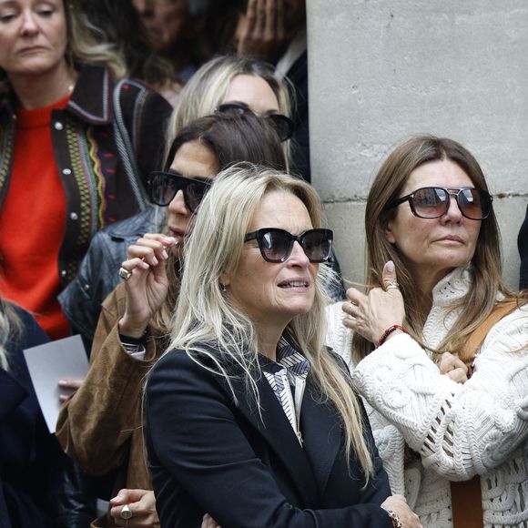 Estelle Lefébure, Veronika Loubry - Sorties des Obsèques de Constance de la Fontaine en l'église Notre-Dame-de-Grâce-de-Passy à Paris le 12 mai 2026. © Coadic Guirec - Julien Sarkissian / Bestimage