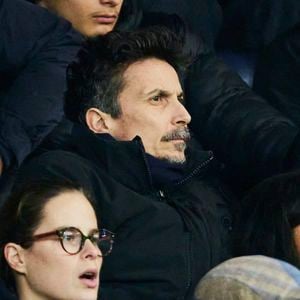 Arnaud Tsamere - Célébrités assistent au match de Ligue des champions entre le PSG et Manchester City (4-2) au Parc des Princes à Paris le 22 janvier 2025. © Cyril Moreau/Bestimage