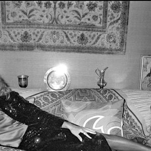 Dalida y a notamment vécu à partir des années 1960, alors que sa carrière connaissait un immense succès en France et à l’étranger. 

Archives - Dalida en rendez-vous chez elle. Crédits : AGENCE / BESTIMAGE