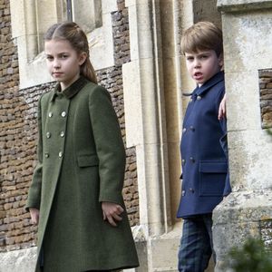 La princesse Charlotte de Galles et le prince Louis de Galles- Les membres de la famille royale britannique lors de la messe du matin de Noël en l'église St-Mary Magdalene à Sandringham, le 25 décembre 2023.