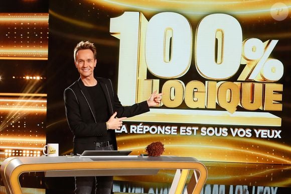 Exclusif  - Cyril Féraud - Enregistrement de l'émission "100% logique" présentée par C. Feraud et qui sera diffusée le 5 avril 2024 au Studio du Lendit à Saint-Denis, France, le 20 décembre 2024. © Christophe Clovis / Bestimage