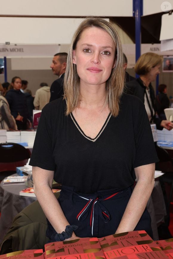 Aurélie Valognes - Personnalités à la 40ème Foire du Livre à la Halle George Brassens de Brive-la-Gaillarde. Le 4 novembre 2022. © Jean-Marc Lhomer / Bestimage