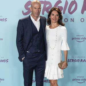 Depuis plus de trente ans, il partage sa vie avec son épouse Véronique.

Zinedine Zidane et sa femme Véronique - Première du documentaire "Le coeur de Sergio Ramos" à Madrid le 10 septembre 2019