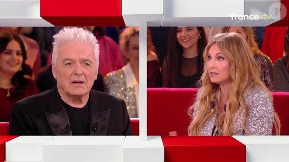 Daniel Lavoie et Hélène Ségara dans "Vivement Dimanche", épisode diffusé le 21 décembre 2025 sur France 3 et consacré à Hélène Ségara.

© France 3