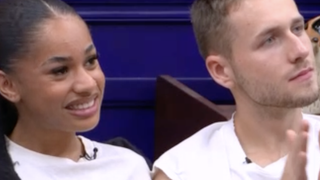 EXCLU Après sa sortie de la Star Academy, Théo L fait le point sur ce qu'il vit avec Léane :  "On ne sait même pas nous-même où ça en est..."