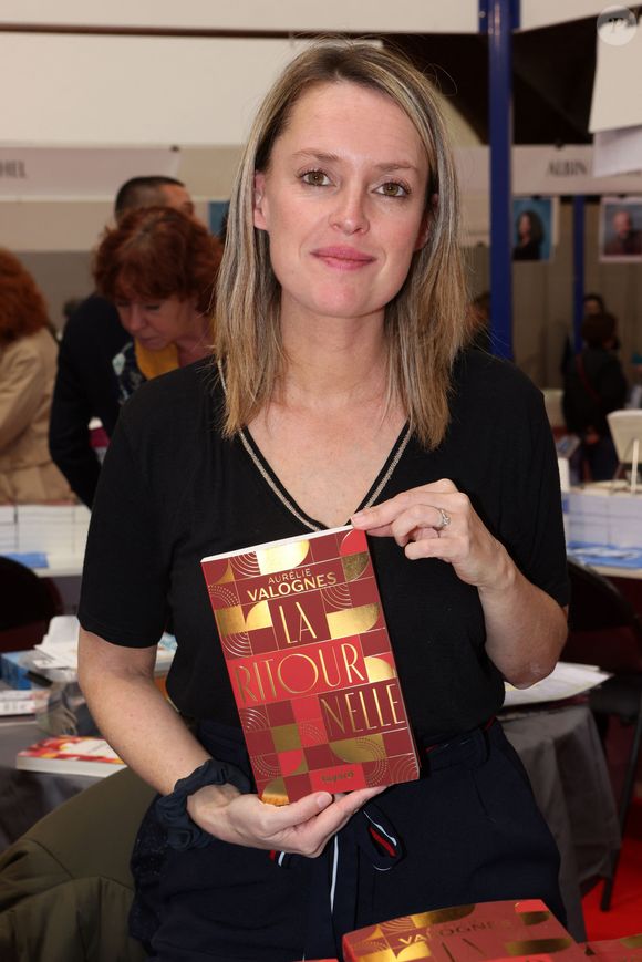 Aurélie Valognes - Personnalités à la 40ème Foire du Livre à la Halle George Brassens de Brive-la-Gaillarde. Le 4 novembre 2022
© Jean-Marc Lhomer / Bestimage