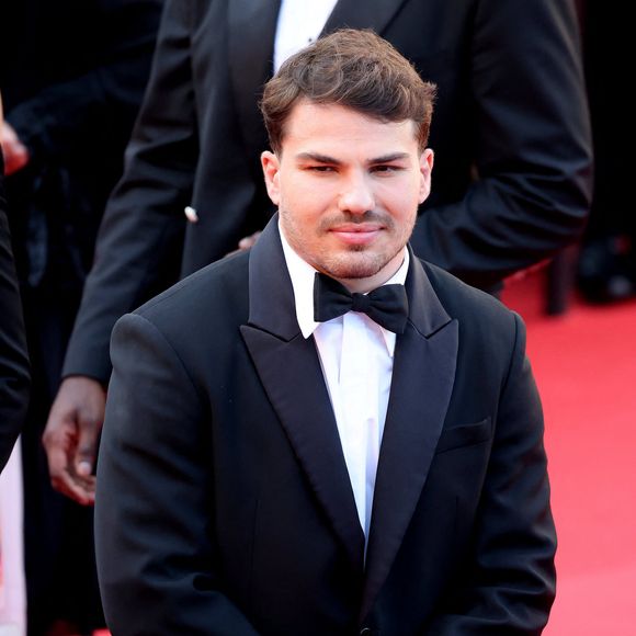 Antoine Dupont à la Montée des marches du film « Dossier 137 » lors du 78ème Festival International du Film de Cannes, au Palais des Festivals à Cannes. Le 15 mai 2025. © Jacovides-Moreau / Bestimage