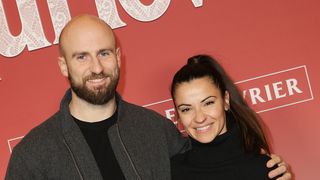 "Je n'y arrive pas du tout" : François Alu évoque sa vie de famille, avec Denitsa Ikonomova et leur fille, qu'il partage avec sa carrière