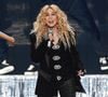 “Je veux vraiment, mais je pense que ce n’est pas possible quand on ne vit pas à Paris”, explique-t-elle

La chanteuse Cher en concert "2023 Z100's iHeartRadio Jingle Ball" au Madison Square Garden à New York. Le 8 décembre 2023