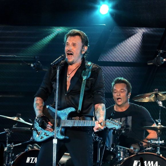 Exclusif - David Hallyday - Johnny Hallyday en duo pour son 2eme concert de la tournee "Born Rocker Tour" au POPB de Bercy a Paris. Le 15 juin 2013