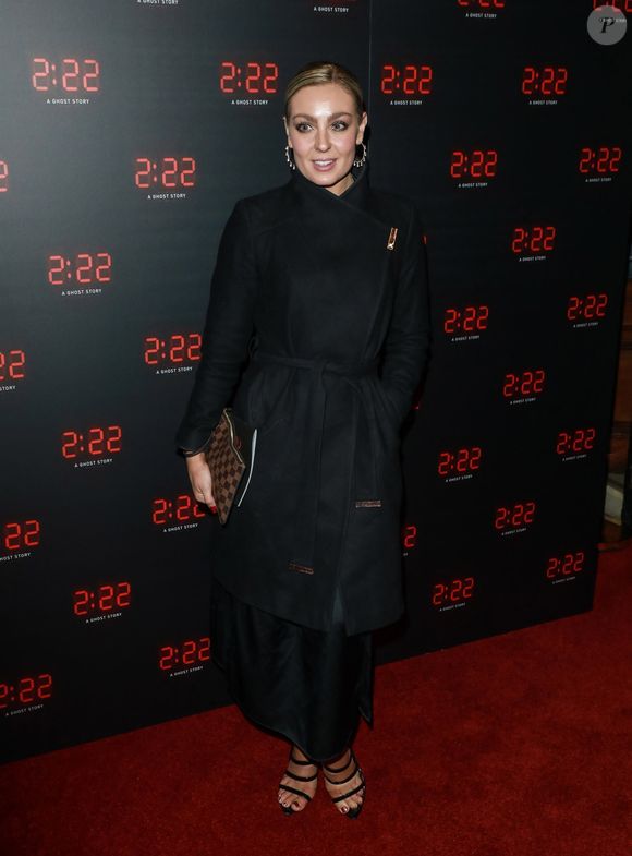 Amy Dowden lors de la soirée presse pour la pièce de théatre "2:22 A Ghost Story" au Gielgud Theatre de Londres, Royaume Uni, le 10 décembre 2021.
Backgrid UK/ Bestimage
