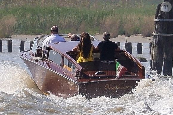 Venise, ITALIE - George Clooney et sa femme Amal arrivent à l'aéroport Marco Polo de Venise pour la 81e édition du Festival international du film de Venise.
Backgrid USA / Bestimage