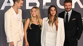 En pleine tourmente familiale, Romeo Beckham partage un message fort à ses parents David et Victoria Beckham