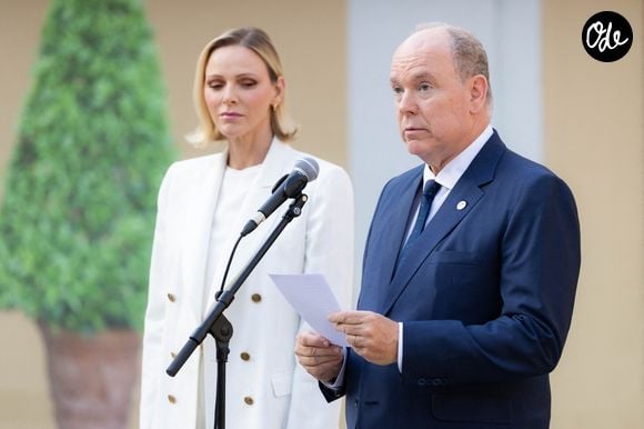Le prince Albert II de Monaco et la princesse Charlène de Monaco ont accueilli au Palais princier les ambassadeurs et représentants permanents des 46 États membres de l'organisation du Conseil de l'Europe, Monaco le 2 septembre 2026. © Olivier Huitel/Pool Monaco/Bestimage