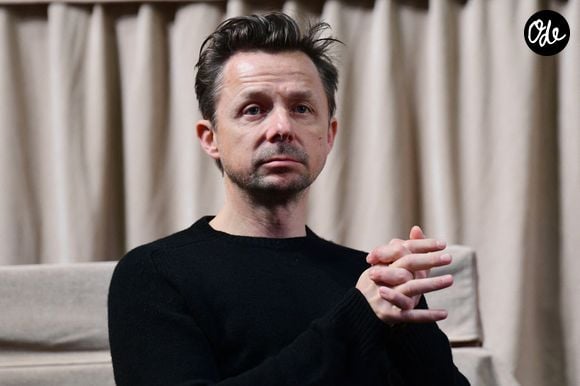 Martin Solveig lors de la 165ème vente aux enchères des Hospices de Beaune, plus de 18 millions d'euros récoltés pour 538 pièces au profit de deux associations : l'institut Robert-Debré du cerveau de l'enfant et Enfance et handicap en Côte-d'Or le 16 novembre 2025. un enchérisseur chinois remporte la pièce de charité pour 400 000 euros © Romain Doucelin / Bestimage