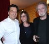 Laurent Gerra soutenu par Eddy Mitchell et sa femme Muriel pour son nouveau spectacle

Exclusif - Avant d'entrée en scène, Laurent Gerra reçoit dans sa loge ses Amis Eddy Mitchell et sa femme Muriel au spectacle "Laurent Gerra se met à table!" au Casino de Paris.

© Bertrand Rindoff / Bestimage