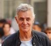 L’annonce de sa disparition a été faite par ses filles dans un communiqué transmis à l’AFP.

Pierre Deny lors de la 13ème édition du festival Les Héros de la Télé de Beausoleil, le 11 octobre 2025.
© Anne-Sophie Guebey / Bestimage