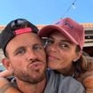 Laure Manaudou sans sa fille mais très bien entourée : Manon est avec son père, qui immortalise un joli moment ensemble en photo