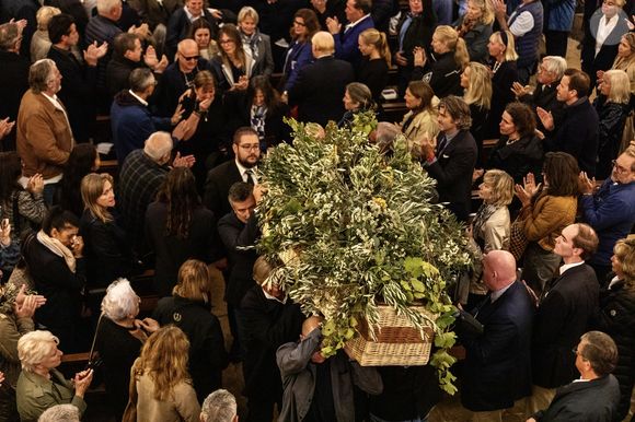 Exclusif - Obsèques de Patrice de Colmont, propriétaire du Club 55, en l'Eglise de Saint-Tropez, le 20 octobre 2025.
© Florian Escoffier / Nice Matin / Bestimage