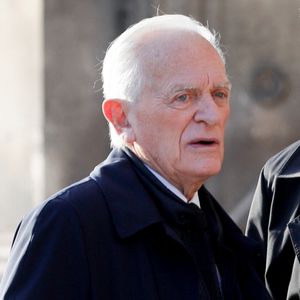 Philippe Labro - Arrivées aux obsèques de Etienne Mougeotte en l'église Saint-François-Xavier à Paris. Le 13 octobre 2021
© Jacovides-Clovis / Bestimage