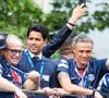 Luis Enrique Nasser al-Khelaïfi
Luis Campos - Les joueurs du PSG paradent sur les Champs-Elysées après leur victoire historique (5-0) en finale de la Ligue Des Champions 2025. Paris, le 1er juin 2025.
© Baptiste Autissier / PsnewZ / Bestimage