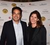 Patrick Cohen et sa femme Alexandra ont une résidence secondaire dans le Bassin d’Arcachon.

Exclusif - Patrick Cohen et sa femme Alexandra - Dîner de gala caritatif pour l'association Autistes Sans Frontières à l'hôtel Marcel Dassault à Paris, France. © Rachid Bellak/Bestimage