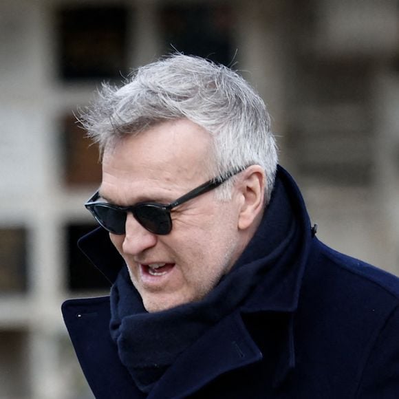 Les obsèques d’Isabelle Mergault ont eu lieu au Père-Lachaise, en présence de nombreuses personnalités.

Laurent Ruquier - Obsèques d'Isabelle Mergault à la Coupole du Père-Lachaise à Paris. © Cyril Moreau - Dominique Jacovides / Bestimage