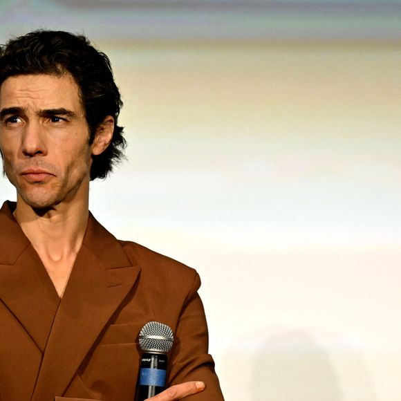 "J’avais perdu 15 ou 16 kg, j’étais déjà maigre, mais j’ai eu besoin d’aller plus loin", confie-t-il à "L’Équipe"...

Tahar Rahim pour le film "Monsieur Aznavour" lors de la soirée de clôture de la 6ème édition du festival Cinéroman au cinéma Pathé Gare du Sud, à Nice, France, le 5 octobre 2024.

© Bebert-Jacovides/Bestimage