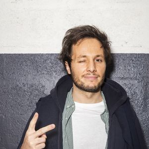 Vianney Bureau - Backstage de l'enregistrement de l'émission "On est presque en direct" (OEED) présentée par L. Ruquier et diffusée sur France 2 le 7 novembre 2020. © Jack Tribeca / Bestimage