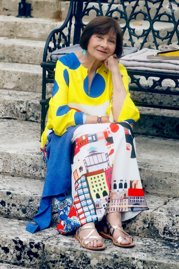 Exclusif - Macha Méril au domaine de la Mothe où elle vécu avec Michel Legrand les 10 dernières années de sa vie à Vimory, le 8 juin 2024. 

Photo : Christophe Clovis / Bestimage