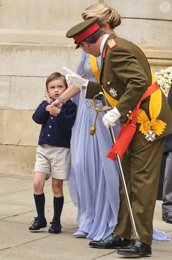 La Grande-Duchesse Stéphanie de Luxembourg, le Grand-Duc Guillaume de Luxembourg et le Prince Charles lors de l'abdication du Grand-Duc Henri et de l'accession de son fils le Grand-Duc Guillaume, au Palais Grand-Ducal à Luxembourg, le 3 octobre 2025. Photo by Olivier Polet/ABACAPRESS.COM