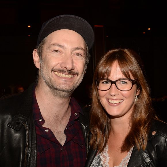 Vincent Desagnat est en couple avec Mathilde Vernon

Vincent Desagnat et sa compagne Mathilde - Les célébrités posent lors de l'After Party du film Alad'2 au Club Haussman à Paris.
© Rachid Bellak/Bestimage