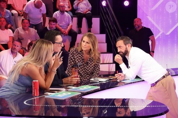 Exclusif - ,Valérie Benaim, Cyril Hanouna, sur le plateau "Tout beau, tout n9uf" (TBT9) présenté par C.Hanouna, et diffusé en direct sur W9, Paris, France, le 18 septembre 2025. © Jack Tribeca / Bestimage