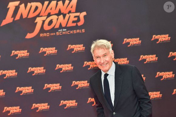 Le visage emblématique d'Indiana Jones avait été annoncé comme l'un des présentateurs de la cérémonie.

Harrison Ford à la première d'Indiana Jones et la roue de la destinée à Berlin, Allemagne, 22 juin 2023. Imago/ABACA
