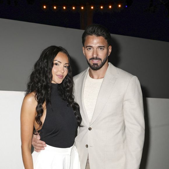 Et enfin, Nabilla a répondu aux critiques de Tibo Inshape en l'insultant de "Pauvre homme".

Exclusif - Nabilla et Thomas Vergara en backstage de l'émission "C à vous" lors du 78ème Festival International du Film de Cannes.

Photo : Jack Tribeca / Bestimage