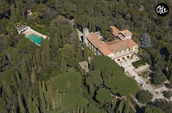 Le Domaine des Aspres, dans le sud de la France, est à vendre.