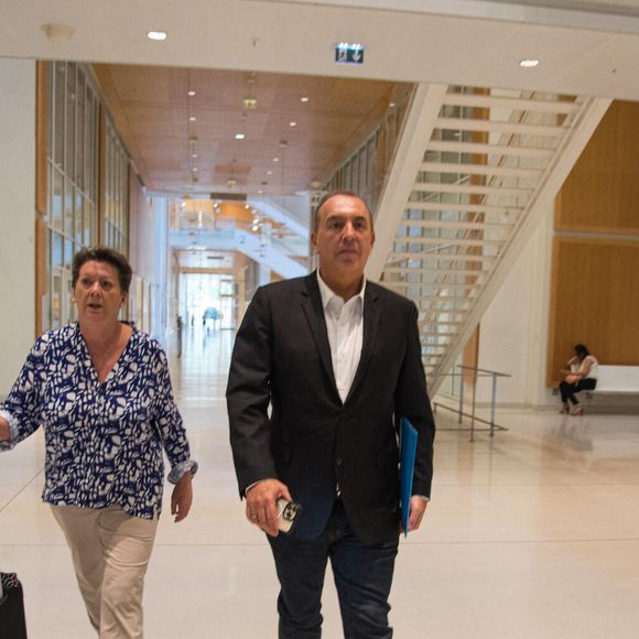 Elle a pris cette décision après la condamnation de Jean-Marc Morandini.

L'animateur français Jean-Marc Morandini, accompagné de son avocate Florence Rault, quitte le palais de justice de Paris après son procès pour harcèlement sexuel et travail dissimulé, le 13 juin 2023, à Paris, France. Photo by Florian Poitout/ABACAPRESS.COM