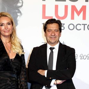 Laurent Gerra et Christelle Bardet - Photocall lors de la cérémonie d'ouverture de la 14ème édition du Festival Lumière 2022 à la Halle Tony Garnier à Lyon le 15 octobre 2022.
© Domnique Jacovides / Bestimage