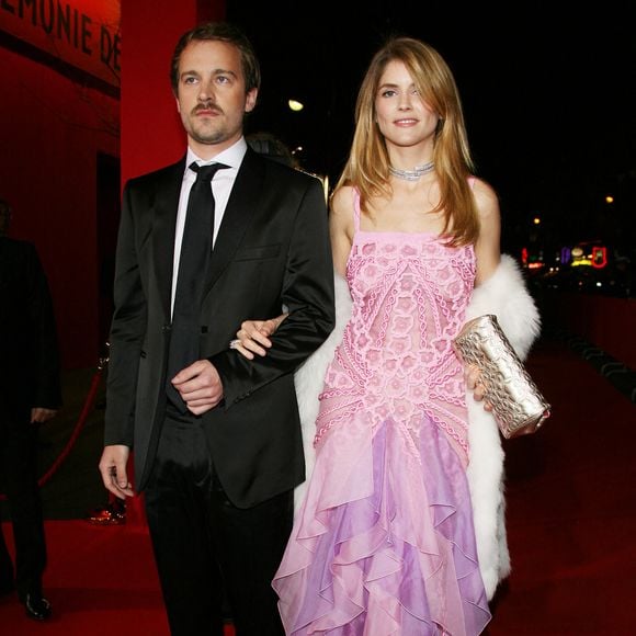 Dans la vie de l'actrice, deux hommes comptent : Jocelyn Quivrin, père de leur petit Charlie, acteur salué, tragiquement disparu en 2009 dans un accident de voiture.

L'actrice Alice Taglioni et son petit ami l'acteur Jocelyn Quivrin arrivent à la 33e cérémonie des César (prix du cinéma français) qui s'est tenue au Théâtre du Chatelet à Paris, France, le 22 février 2008. Photo by Denis Guignebourg/ABACAPRESS.COM