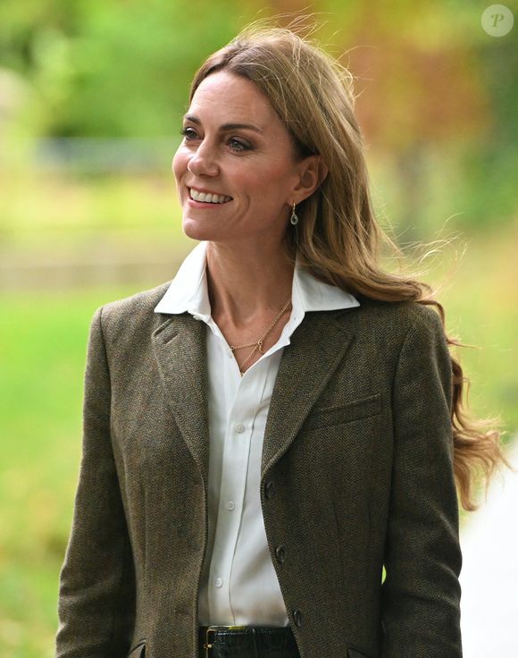 La princesse a pris le temps de se reposer pour mieux revenir. 

Visite de Kate Middleton aux jardins du Musée d'histoire naturelle de Londres. Photo par ALPHA AGENCY / BESTIMAGE