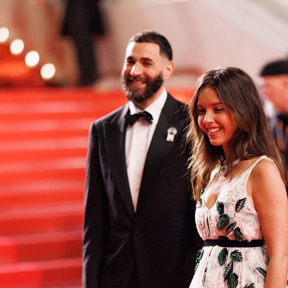 et marié !

Karim Benzema et Lyna Khoudri lors de la montée des marches du film « 13 jours 13 nuits » lors du 78ème Festival International du Film de Cannes. Le 23 mai 2025
© Jacovides-Moreau / Bestimage
