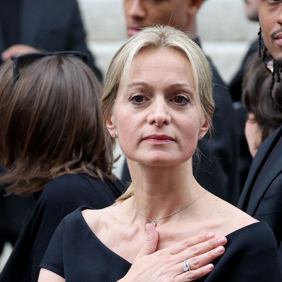 Audrey Crespo-Mara - Sorties des obsèques de Thierry Ardisson en l’église Saint-Roch de Paris, France, le 17 juillet 2025. 
© Clovis-Jacovides/Bestimage