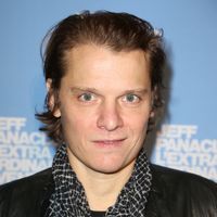 "Du bon côté du périphérique" : Bénabar vit dans une ville cossue à quelques kilomètres de Paris