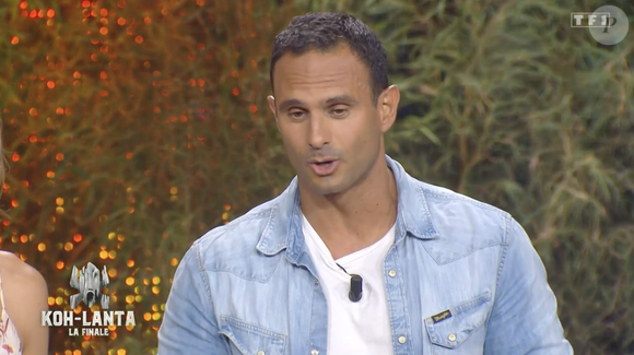 Les aventuriers pimpés lors de la finale de "Koh-Lanta, Le Totem maudit" sur le plateau de TF1.