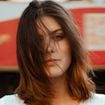 Comment donner de l'épaisseur aux cheveux fins ? Les experts recommandent cette coiffure ultra simple