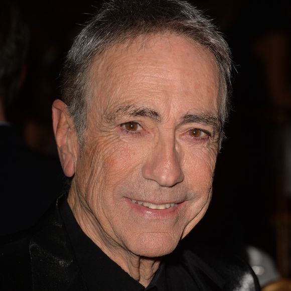 Le musicien reste encore principalement connu aujourd'hui pour son tube baptisé "Manureva"

Alain Chamfort - Gala de l'association "Vaincre le cancer" au Cercle de l'Union Interalliée à Paris le 20 novembre 2019. © Veeren/Bestimage