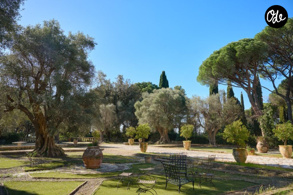 Le Domaine des Aspres, dans le sud de la France, est à vendre.